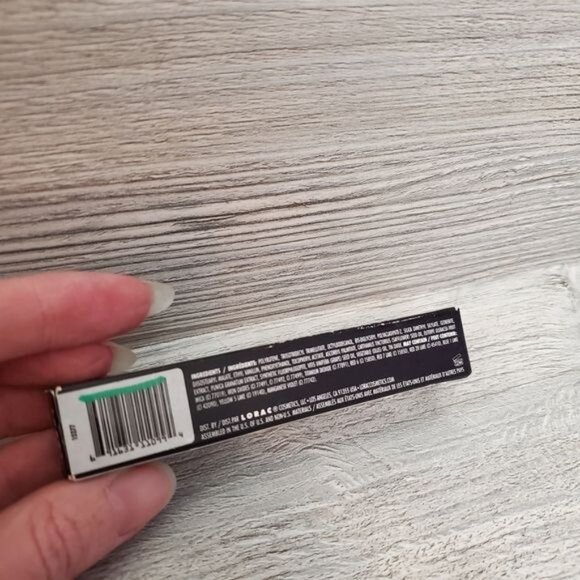 Lorac Alter Ego lip gloss in Celebrity - Picture 5 of 6